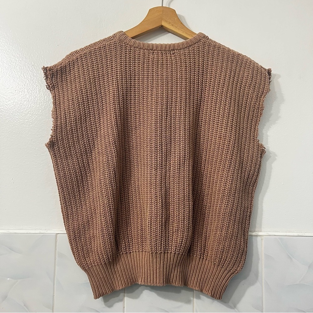 Women’s Fisherman Sweater Vest Chunky Knit XS Academia Grandpa Minimalist Boxy - Picture 5 of 9